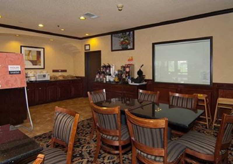 Comfort Suites San Antonio Airport North Exterior photo