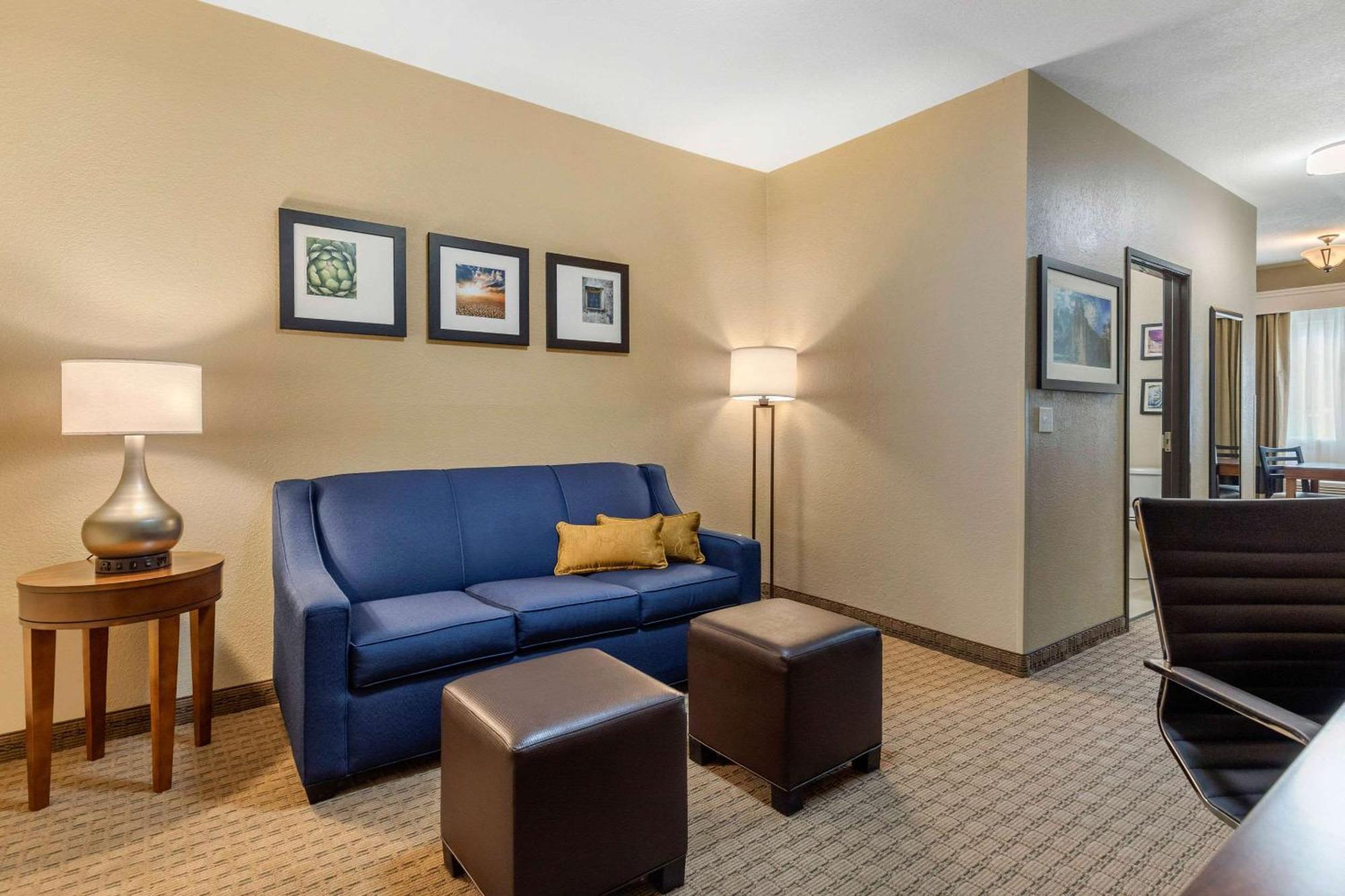 Comfort Suites San Antonio Airport North Exterior photo