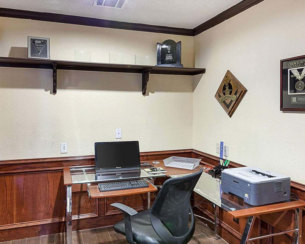 Comfort Suites San Antonio Airport North Facilities photo